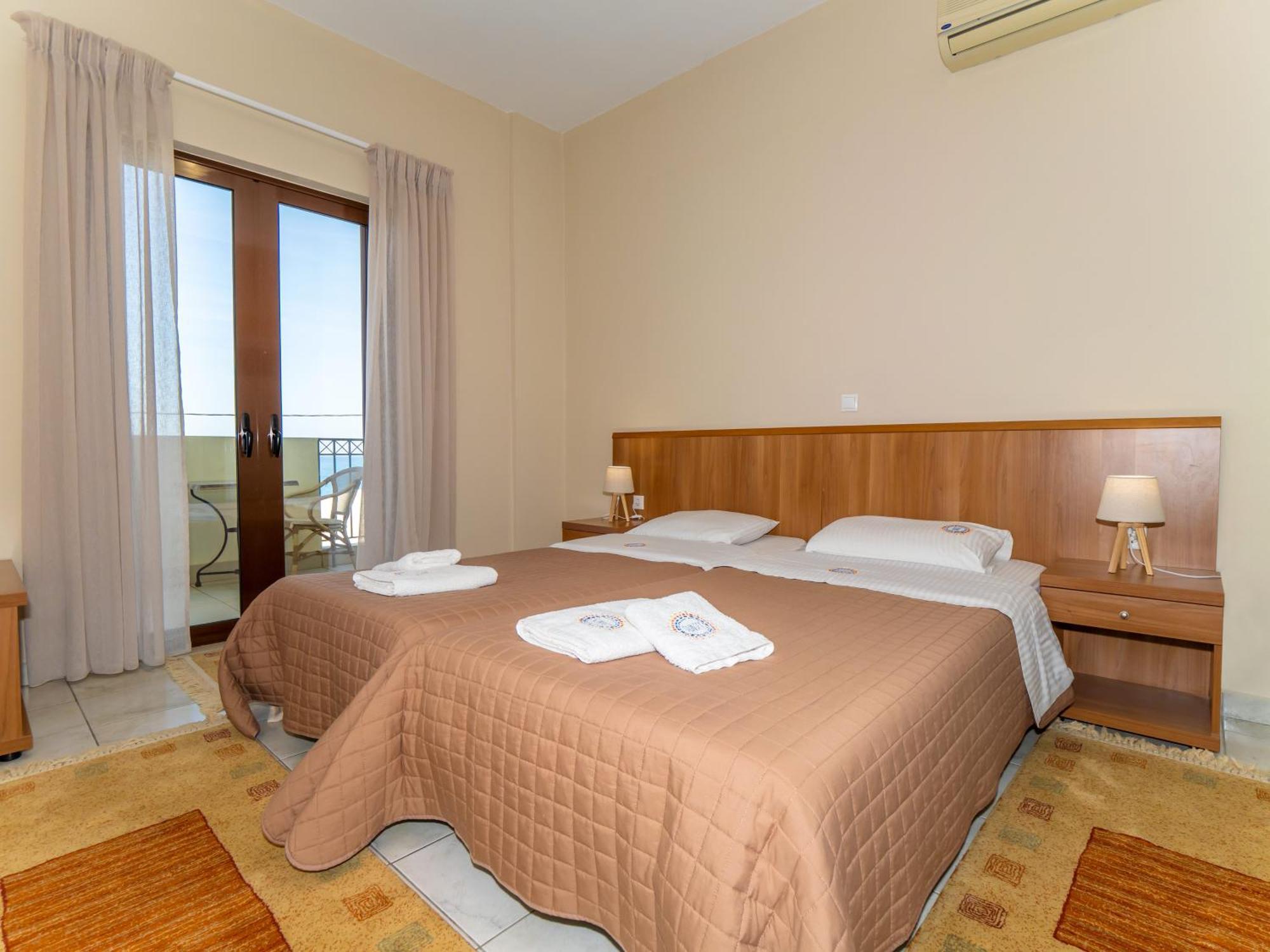 Sunset Hotel Xiropigado Bagian luar foto