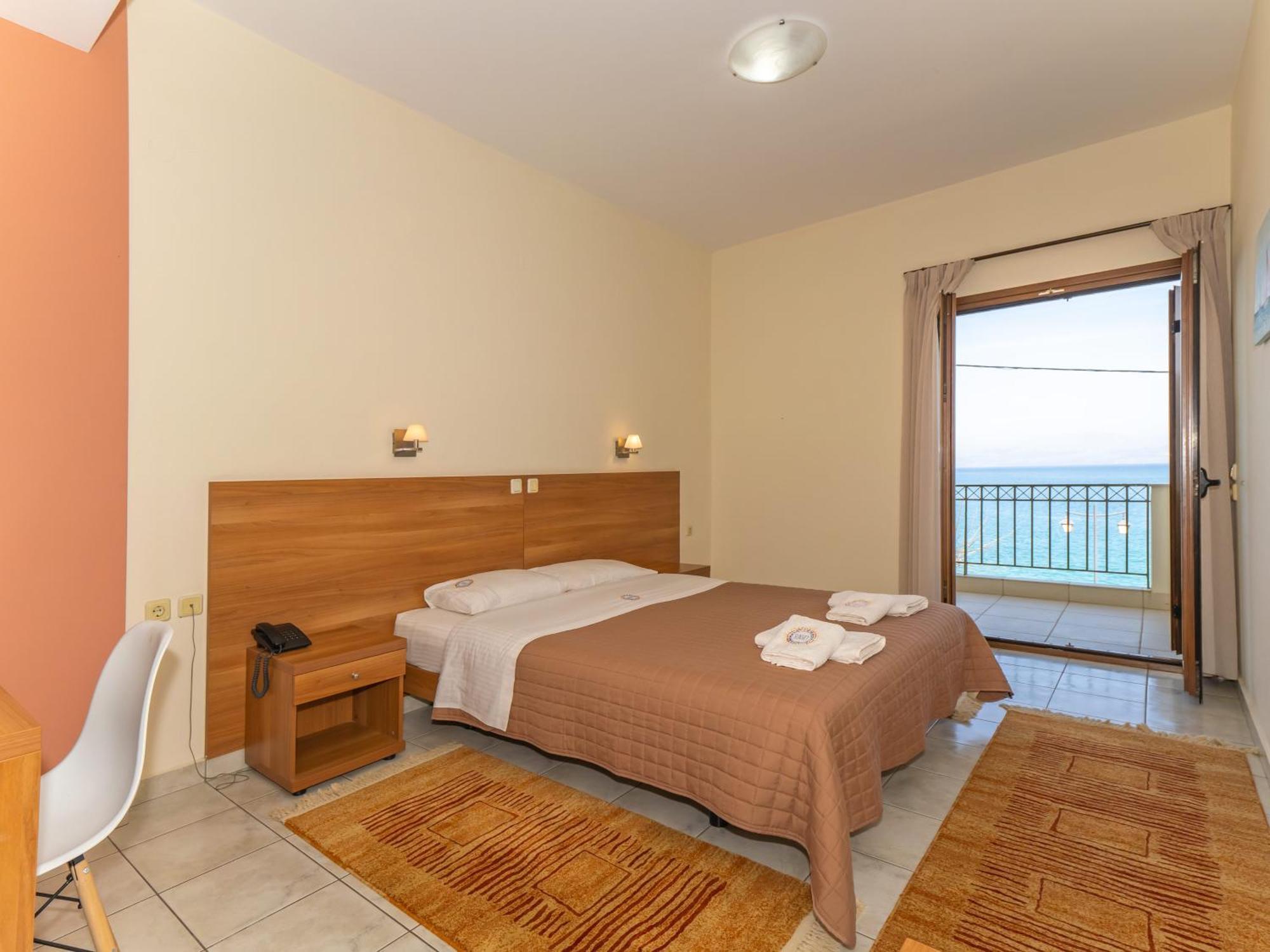 Sunset Hotel Xiropigado Bagian luar foto