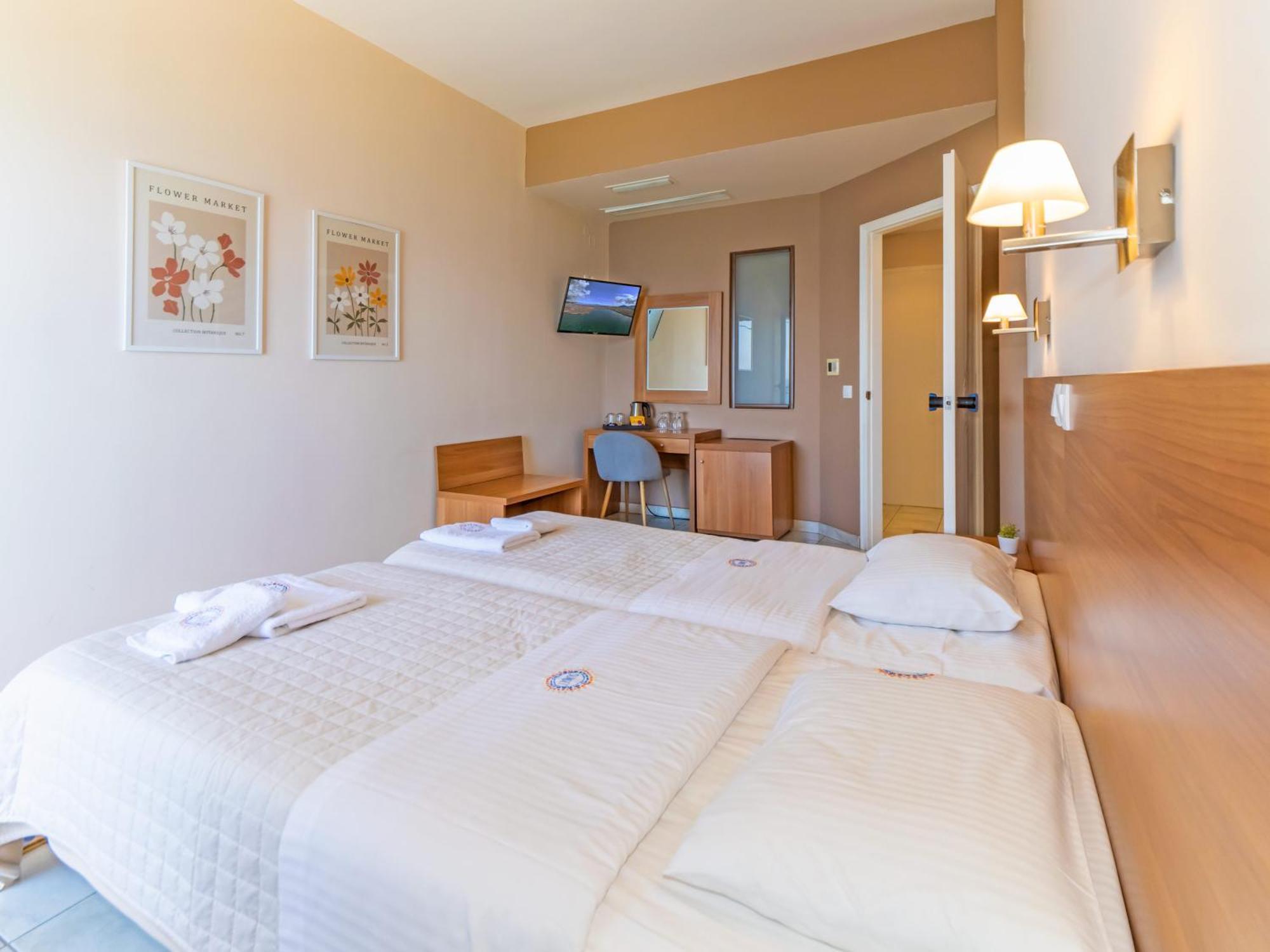 Sunset Hotel Xiropigado Bagian luar foto